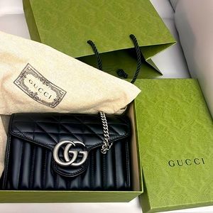 GG Marmont matelassé mini bag